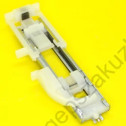 Kép 2/3 - Janome Bernette asszimetrikus gomlyukkeret - 753801004