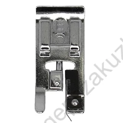 Kép 3/3 - Singer overlock talp fekvő hurokfogóhoz  - 006907008