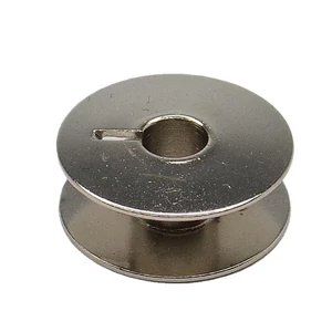 Körforgós Pfaff fém orsó 9033