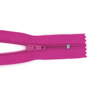 RT-0 cipzár, 18 cm  - 524 ciklámen
