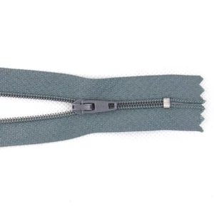 RT-0 cipzár, 18 cm  - 362 középszürke