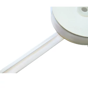 Szatén ferdepánt 20 mm  - fehér 