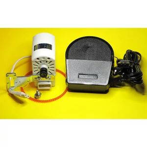 Külső motorszett, 90W, ékszíjtárcsával, patkópedállal 