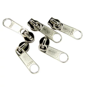 RT-0 cipzárkocsi vékony cipzárhoz  - laza  - 1 db