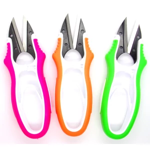 Színes szálazó olló