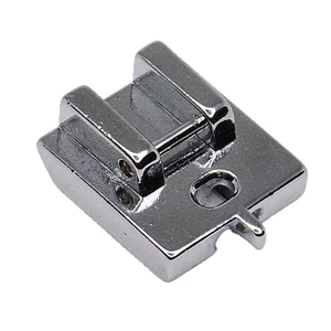 Rejtett csőrös cipzárvarró talp, fém - pattintós