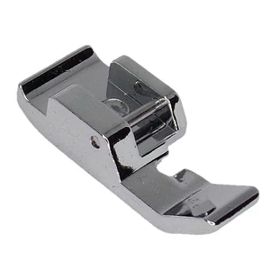 Univerzális  cipzárvarró talp, pattintós