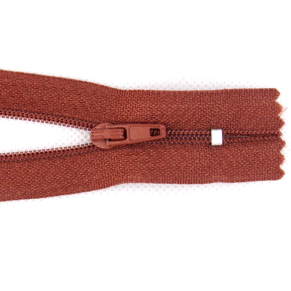 RT-0 cipzár, 20 cm  - macibarna -855