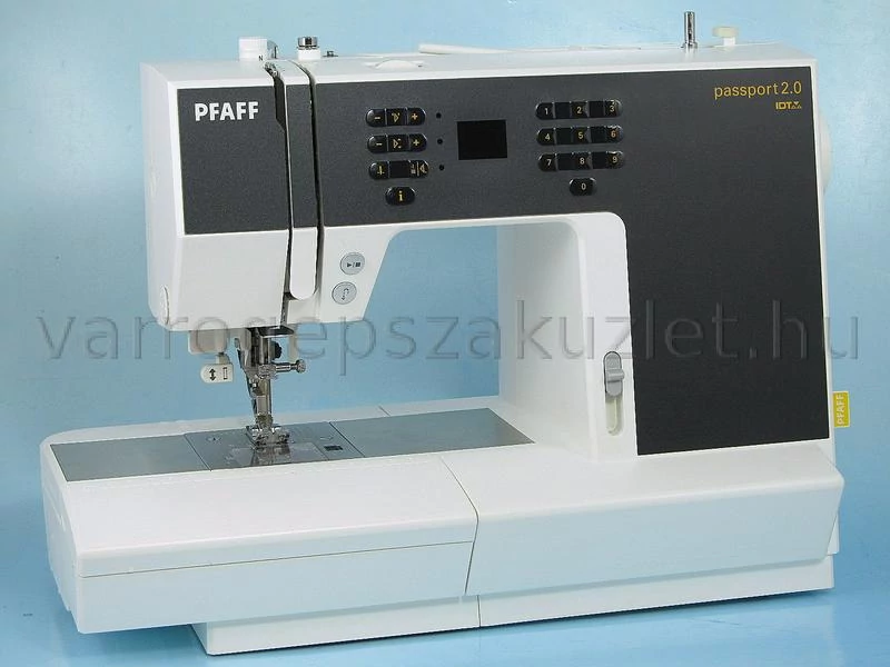 Pfaff Passport 2.0 elektronikus varrógép 