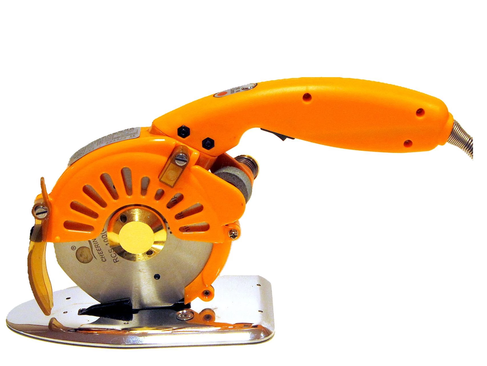 RCS-1002 szervómotoros szabászgép