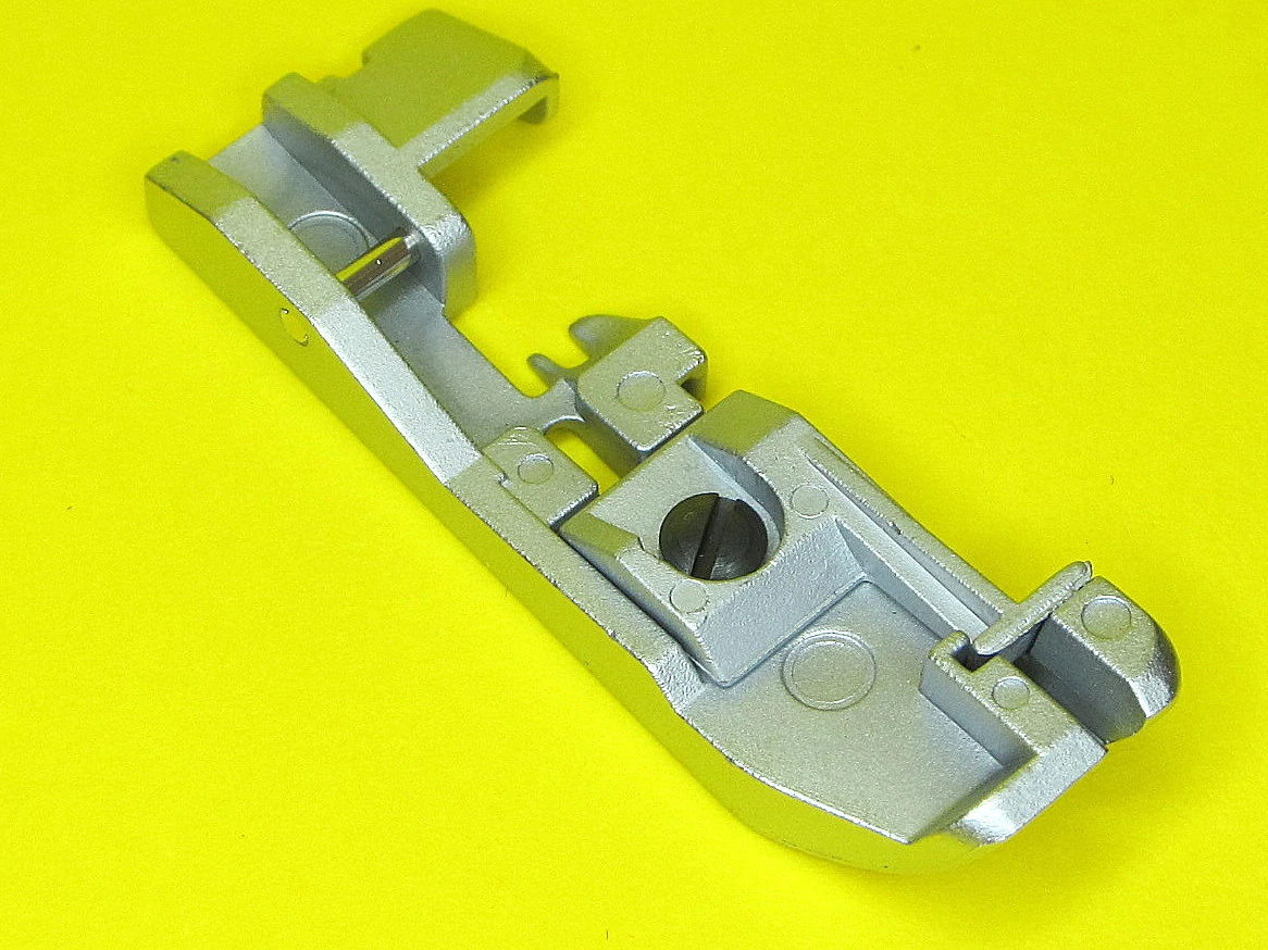 Singer 14SH754  damilvarró talp - 550770